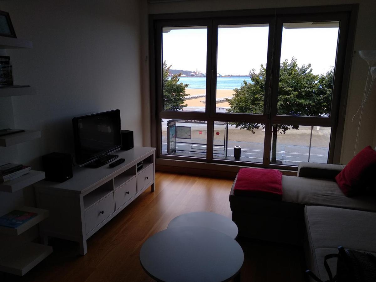 Apto. Vista Playa Poniente Gijon Exterior photo
